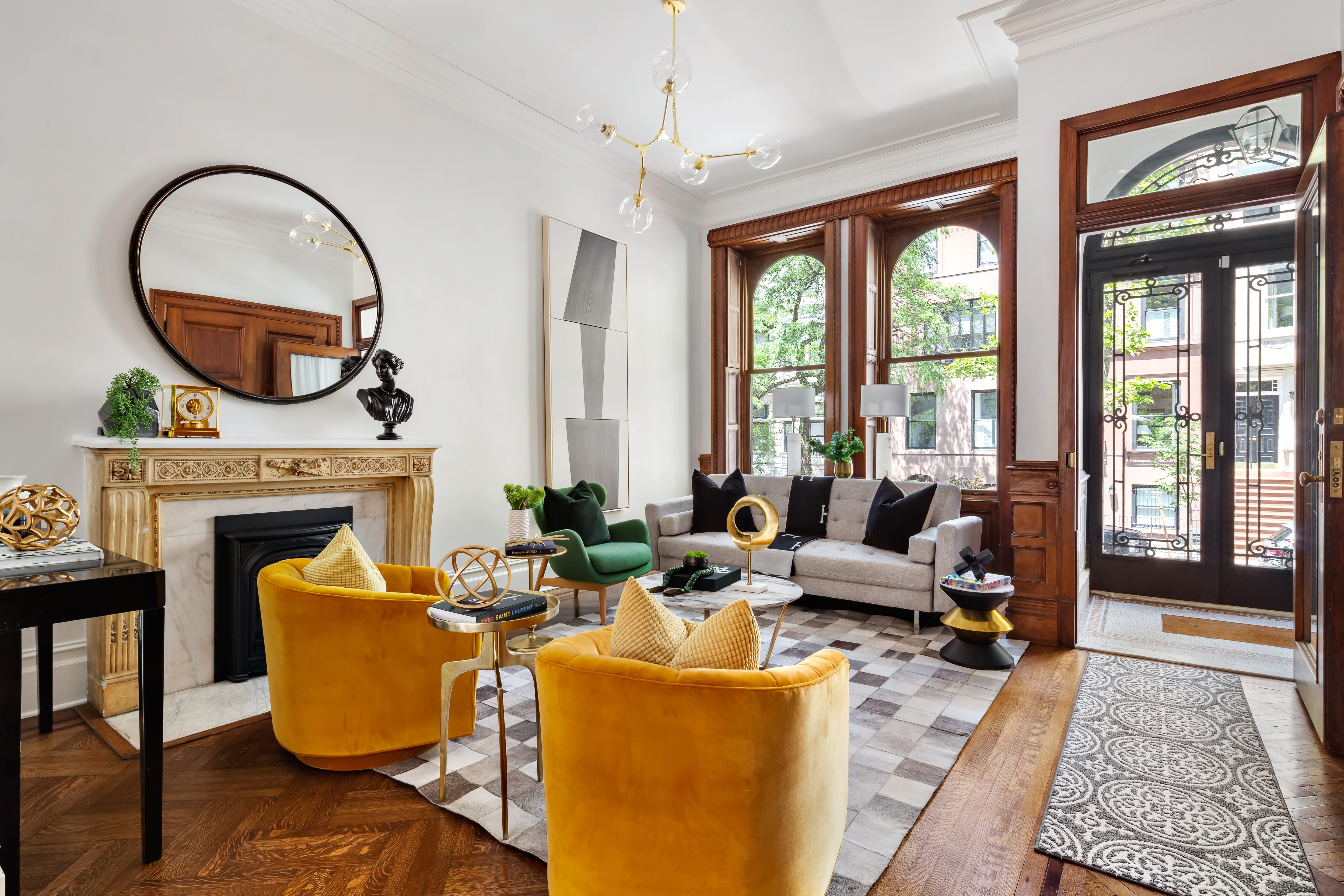 58 East 92nd Street Manhattan, NY 10128 - Photo 2 of 15