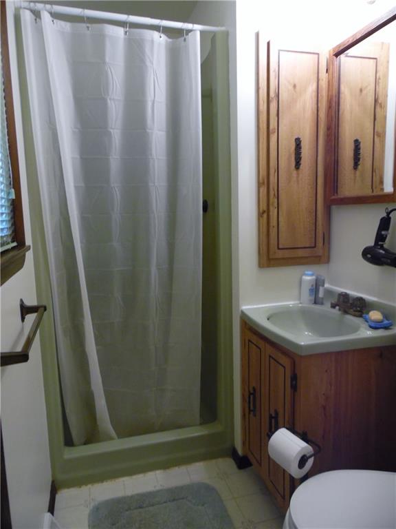 113 Vandyke Road Freeport, PA 16229 - Photo 12 of 25