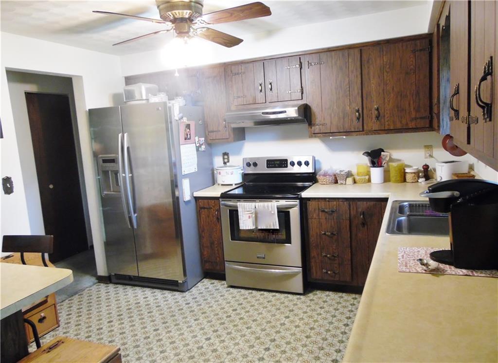 113 Vandyke Road Freeport, PA 16229 - Photo 8 of 25