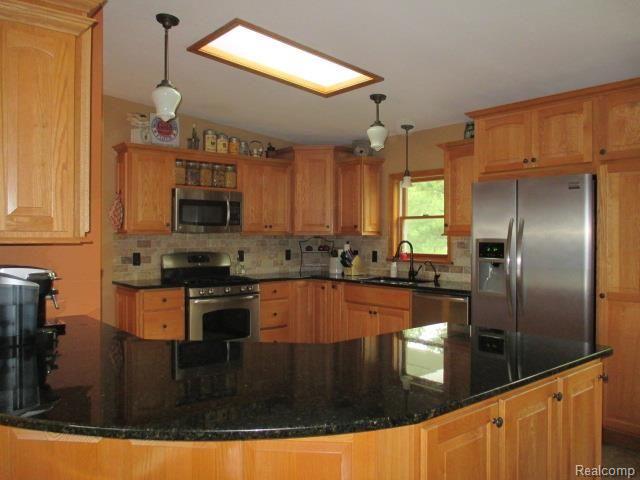 7459 Jackman Road Temperance, MI 48182 - Photo 9 of 20 9.JPG