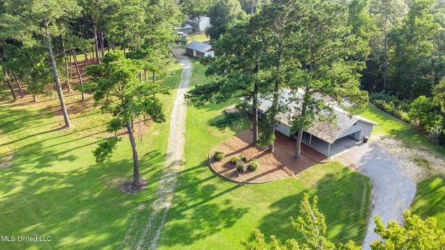 $795,000 | 6107 Highway 43 North, Carriere, MS 39426