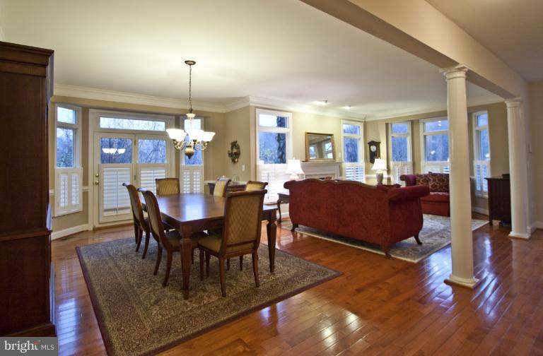 1735 St Margarets Road Annapolis, MD 21409 - Photo 10 of 30 Dining Room