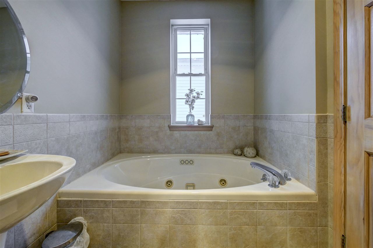 84 Butternut Lane Rindge, NH 03461 - Photo 22 of 38