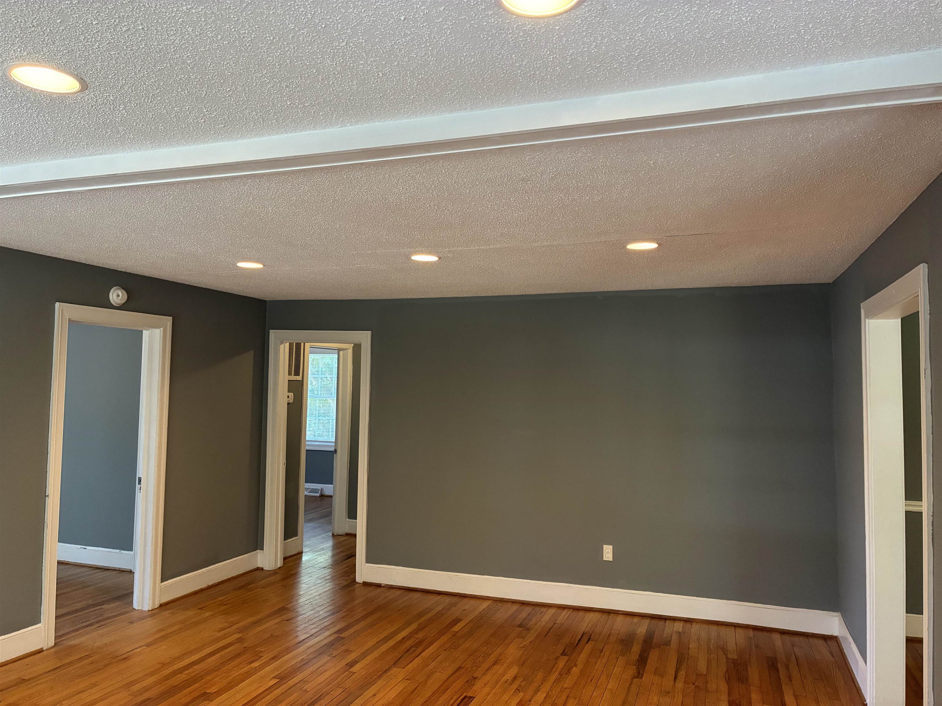 1302 Saville Street Georgetown, SC 29440 - Photo 8 of 47