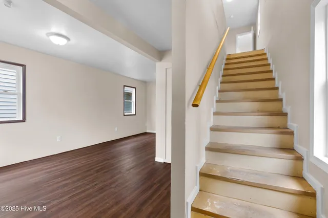 $1,430 | 708 2nd Avenue, New Bern, NC 28560