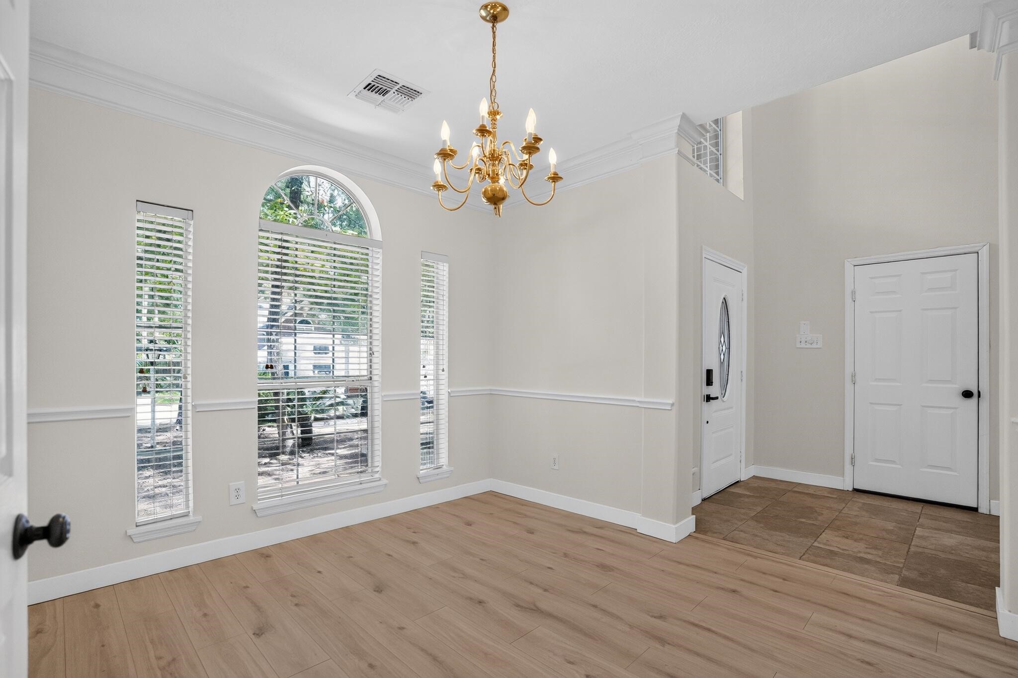 22 East Sterling Pond Circle Spring, TX 77382 - Photo 13 of 34 Gallery Image 13