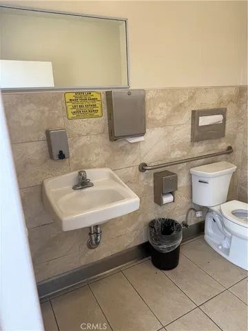 a bathroom with a sink and a toilet