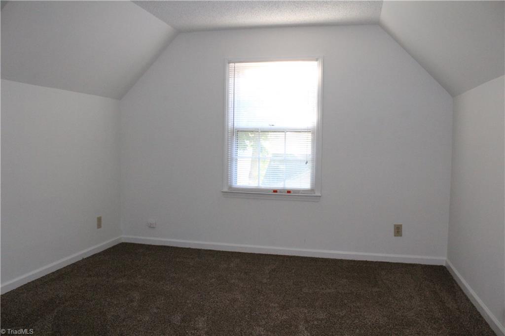 1122 Eagle Road Greensboro, NC 27407 - Photo 13 of 16 Third bedroom