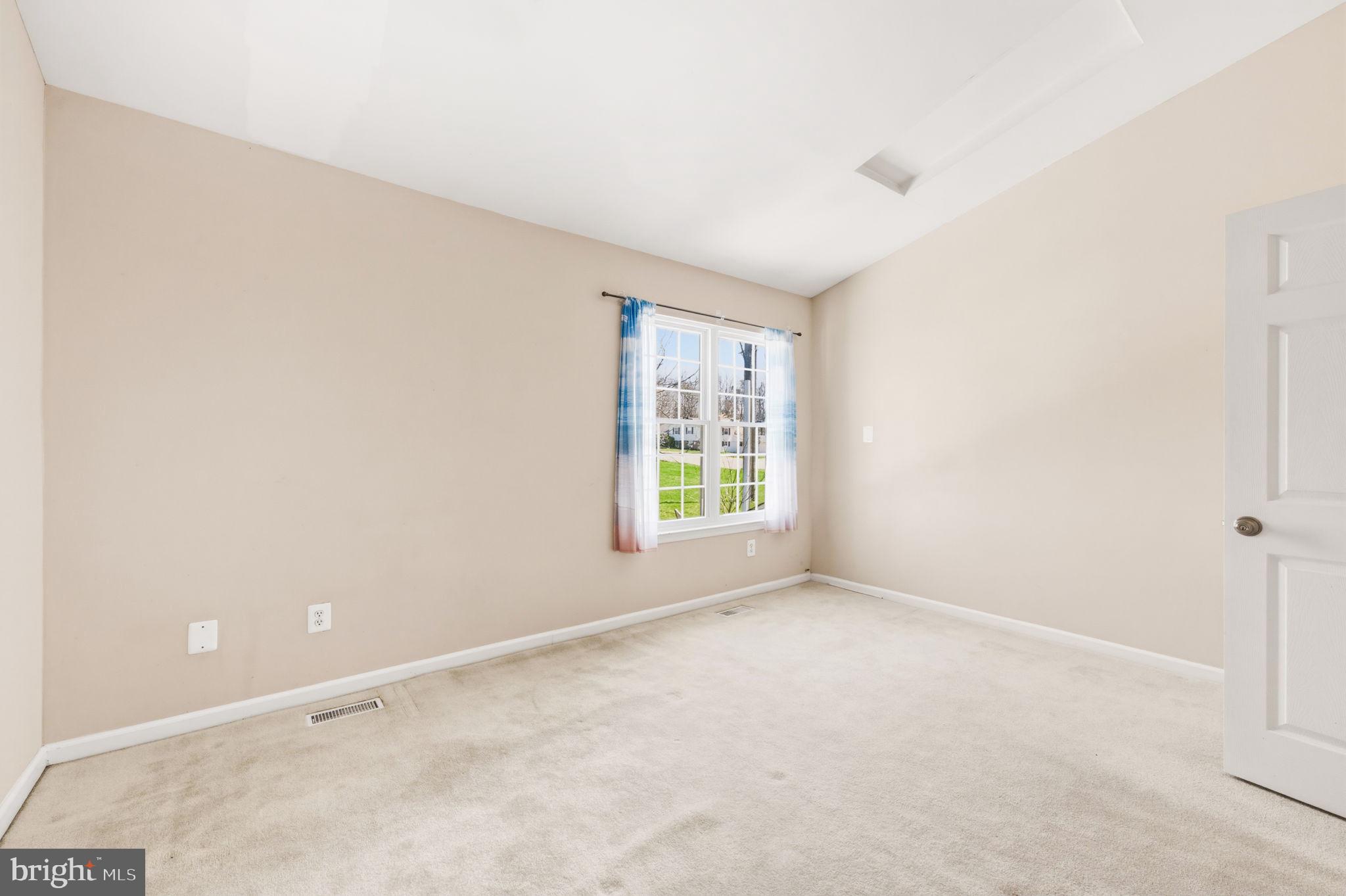 2 Providence Square Sterling, VA 20164 - Photo 18 of 30