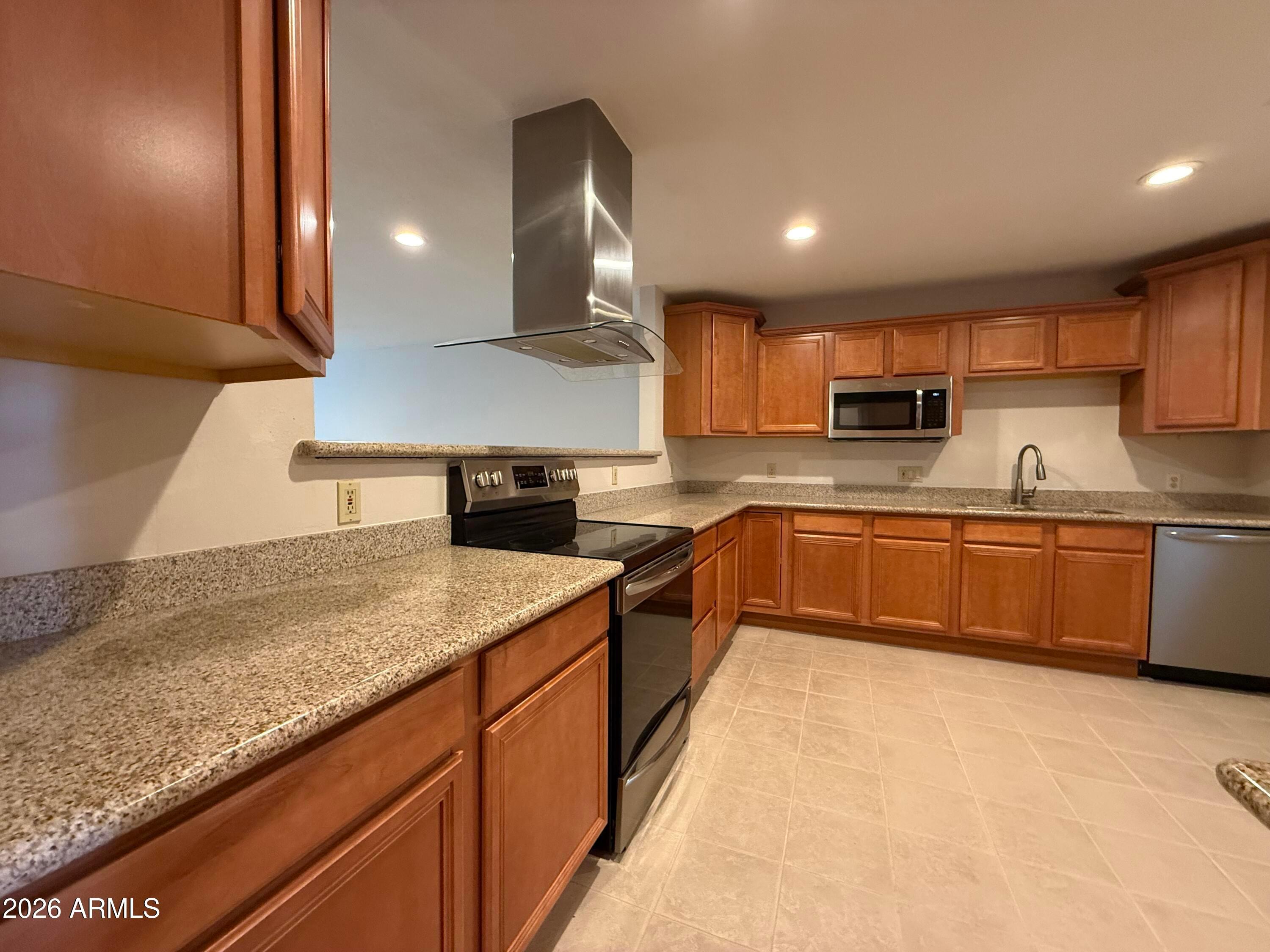 4849 East Lake Point Circle Phoenix, AZ 85044 - Photo 4 of 24 Photo #4