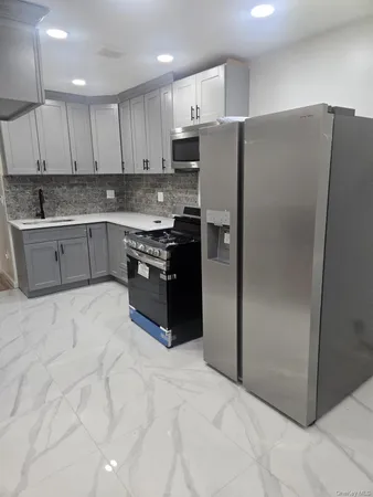 $3,200 | Undisclosed Address | Canarsie