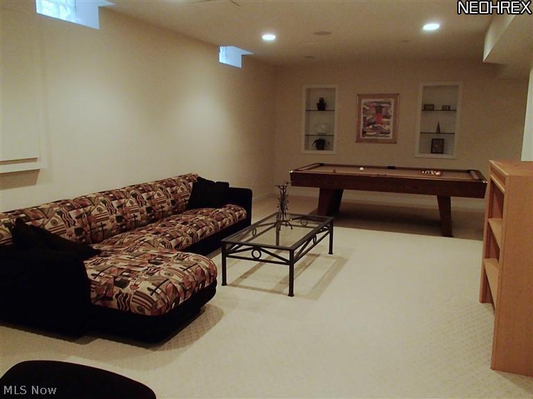 341 Burwick Road Cleveland, OH 44143 - Photo 20 of 25 Gallery Image 20
