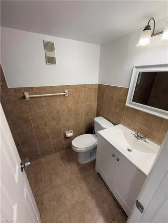 $235,000 | 7105 West 13th Avenue, Unit 402, Hialeah, FL 33014