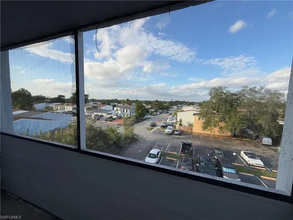 $235,000 | 7105 West 13th Avenue, Unit 402, Hialeah, FL 33014