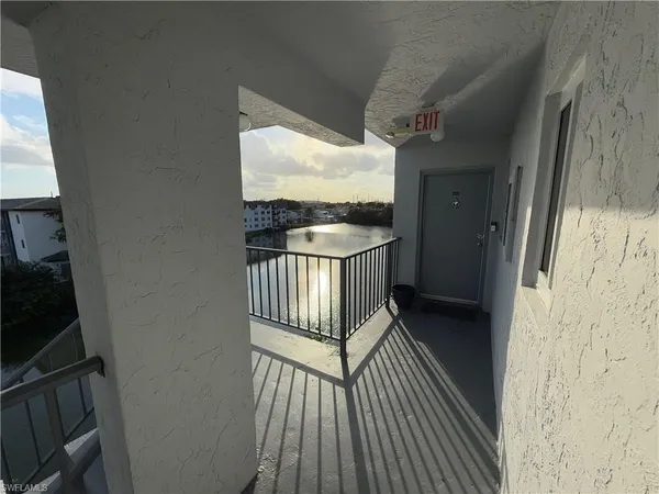 $235,000 | 7105 West 13th Avenue, Unit 402, Hialeah, FL 33014
