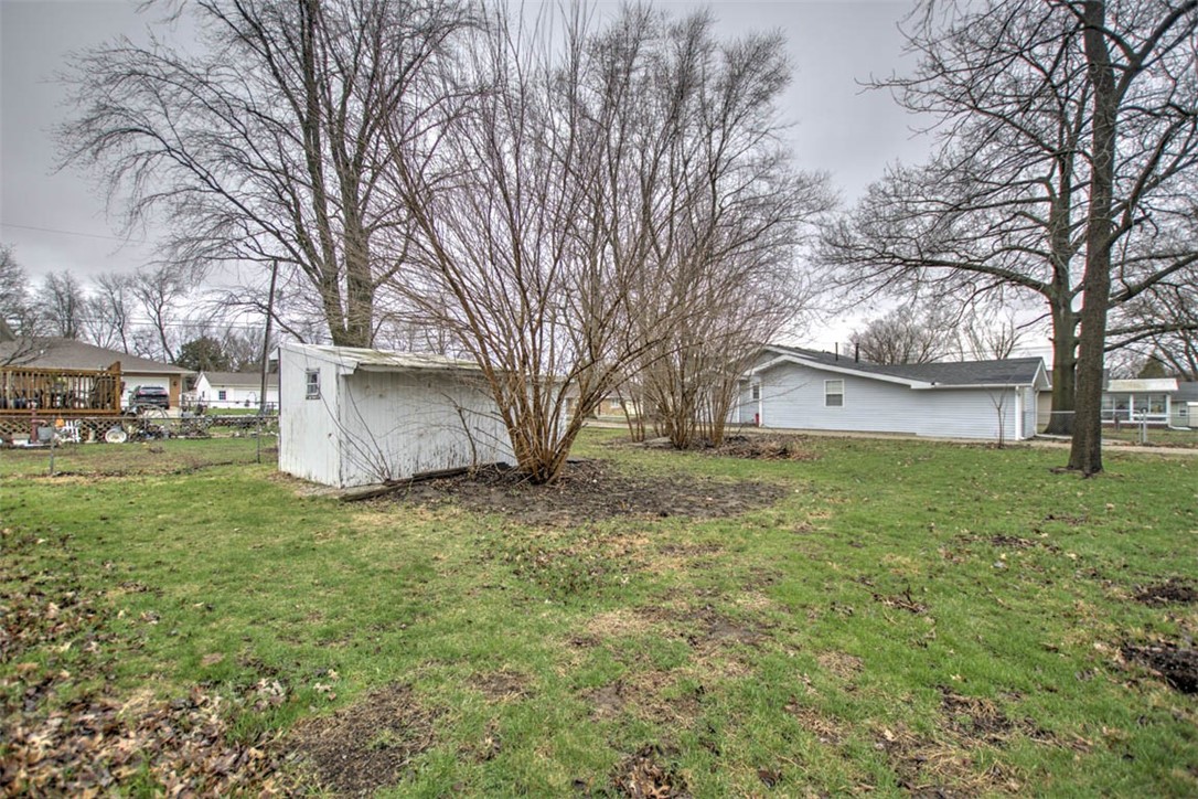 504 South Isabella Street Clinton, IL 61727 - Photo 20 of 23