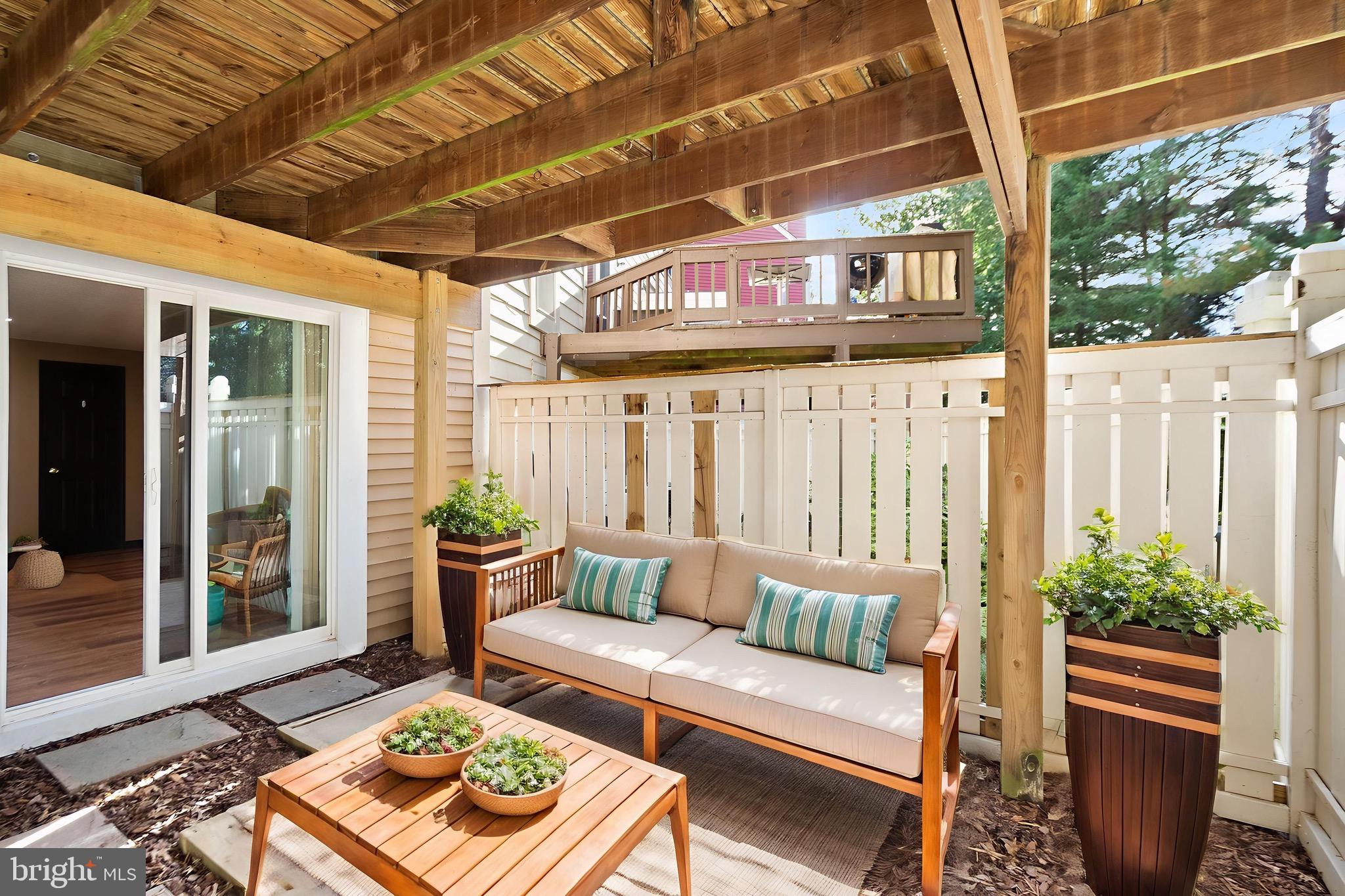 1700 Quietree Drive Reston, VA 20194 - Photo 65 of 76 a outdoor living space with furniture