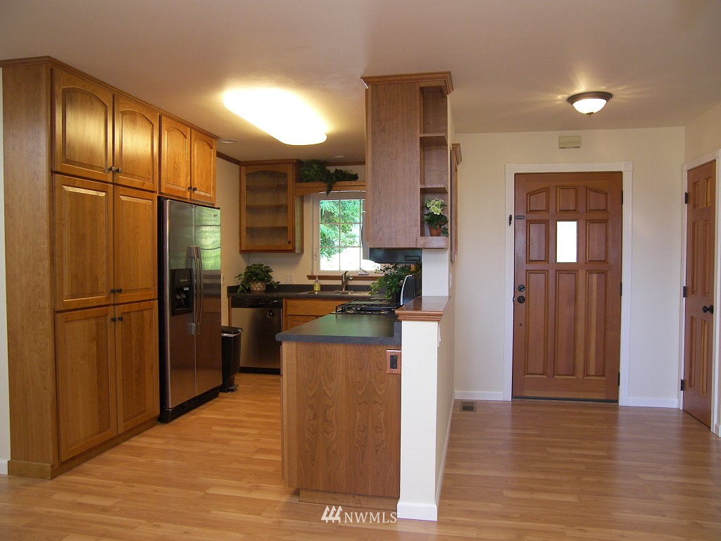 4127 Agate Road Bellingham, WA 98226 - Photo 7 of 15 Gallery Image 7