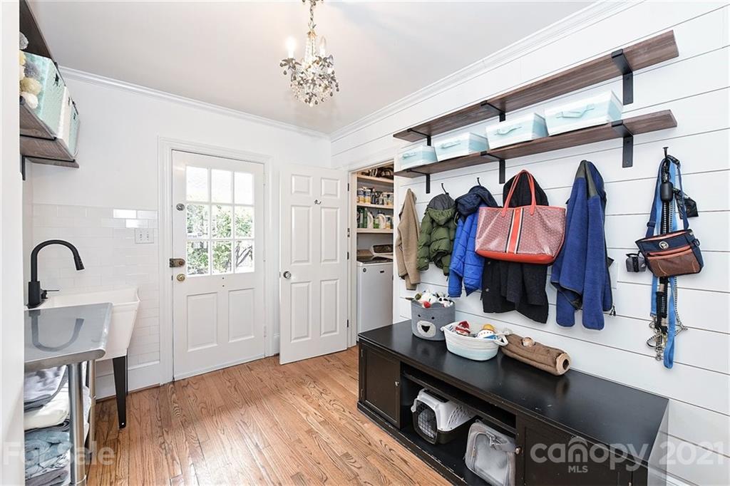 2127 Queens Road East Charlotte, NC 28207 - Photo 20 of 41 Gallery Image 20