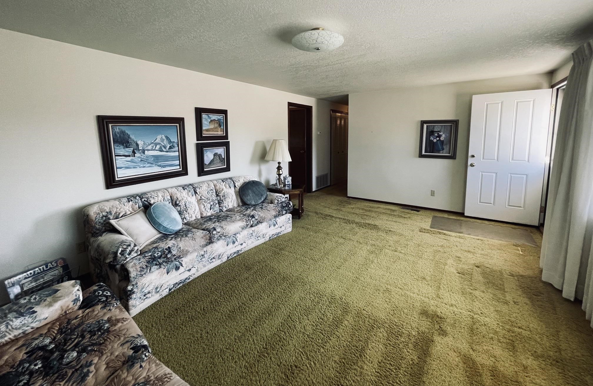 839 Garnet Street Kemmerer, WY 83101 - Photo 5 of 31