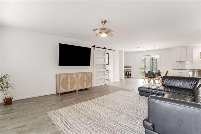 2611 Captain Cade Road Broussard, LA 70518 - Photo 2 of 20