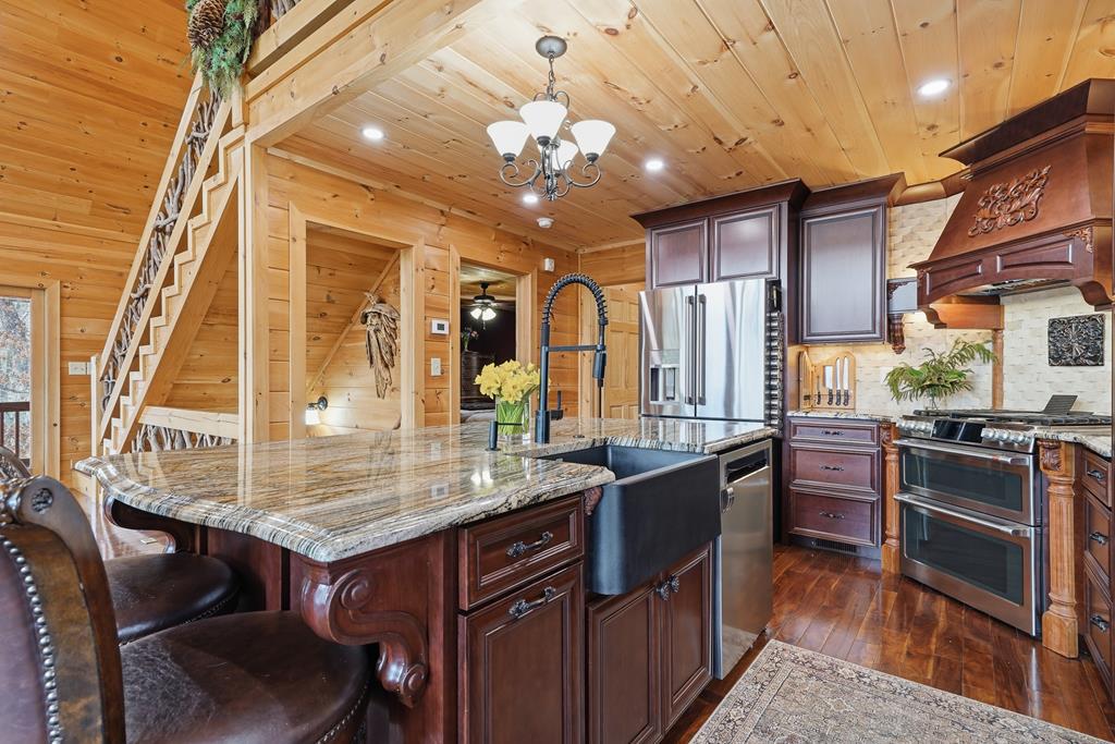 339 Birdseye View Blue Ridge, GA 30513 - Photo 14 of 69