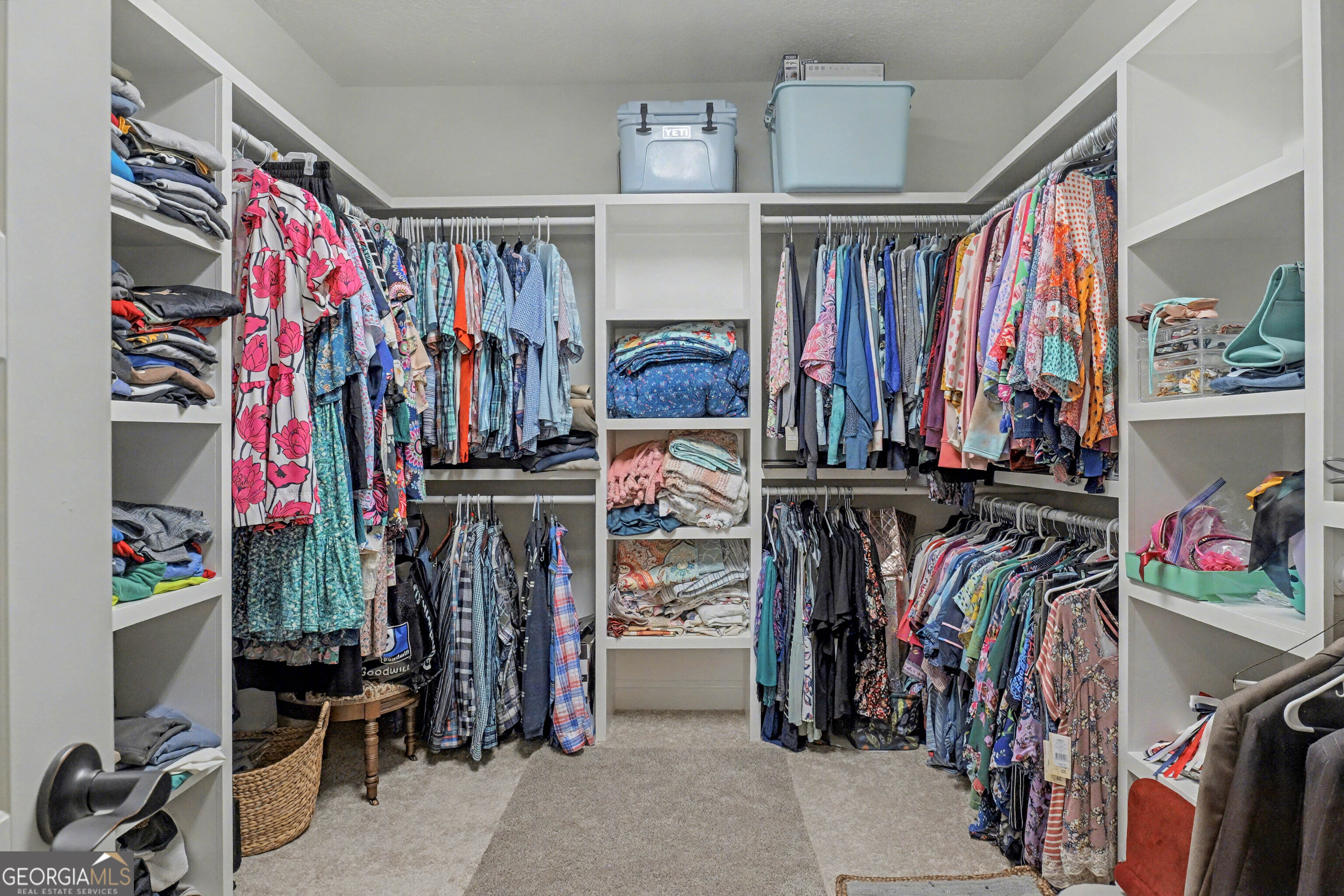 102 Thomas Court Kingsland, GA 31548 - Photo 27 of 59 a view of walk in closet with clothes