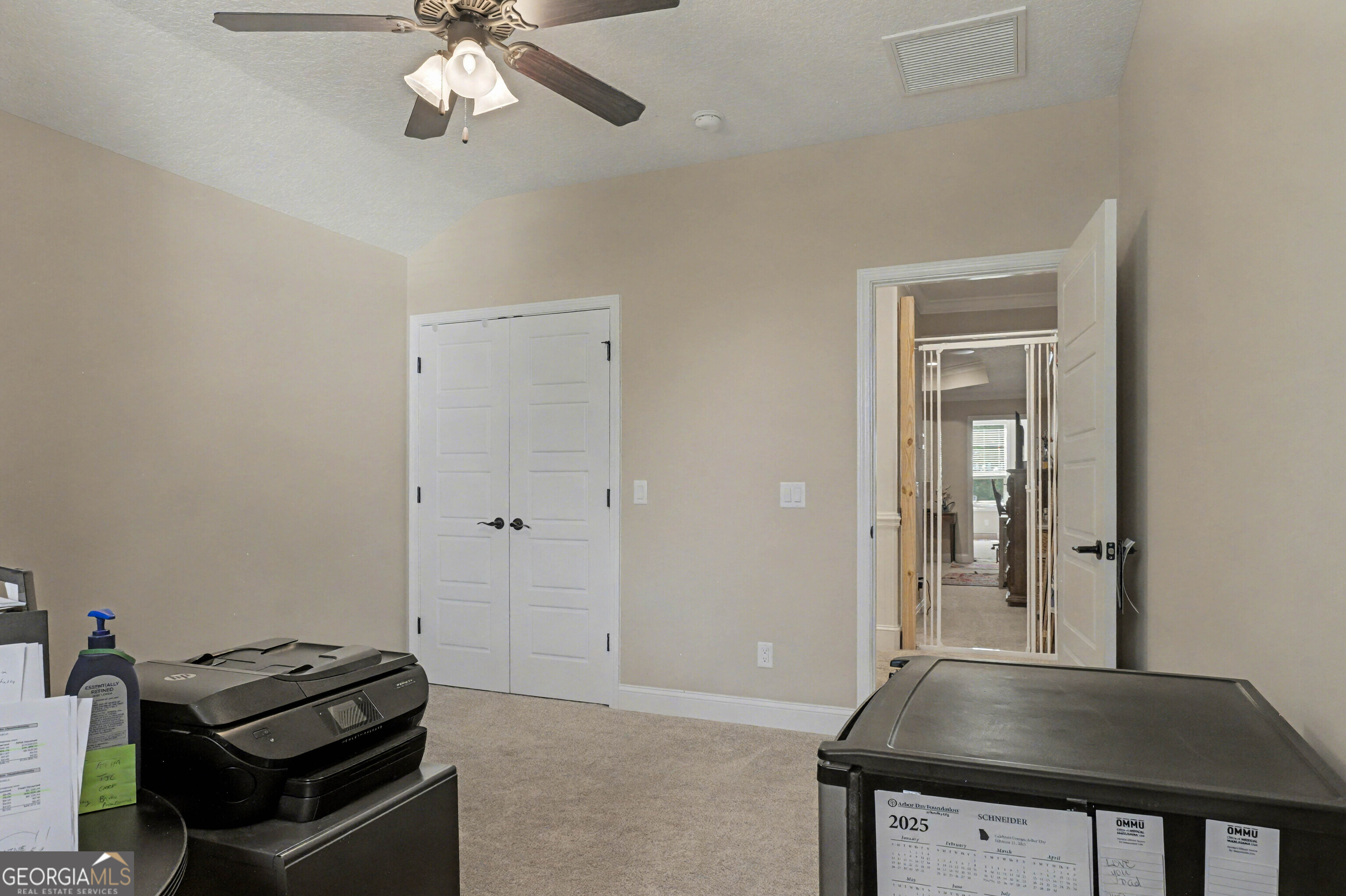 102 Thomas Court Kingsland, GA 31548 - Photo 36 of 59 a view of kitchen with a stove