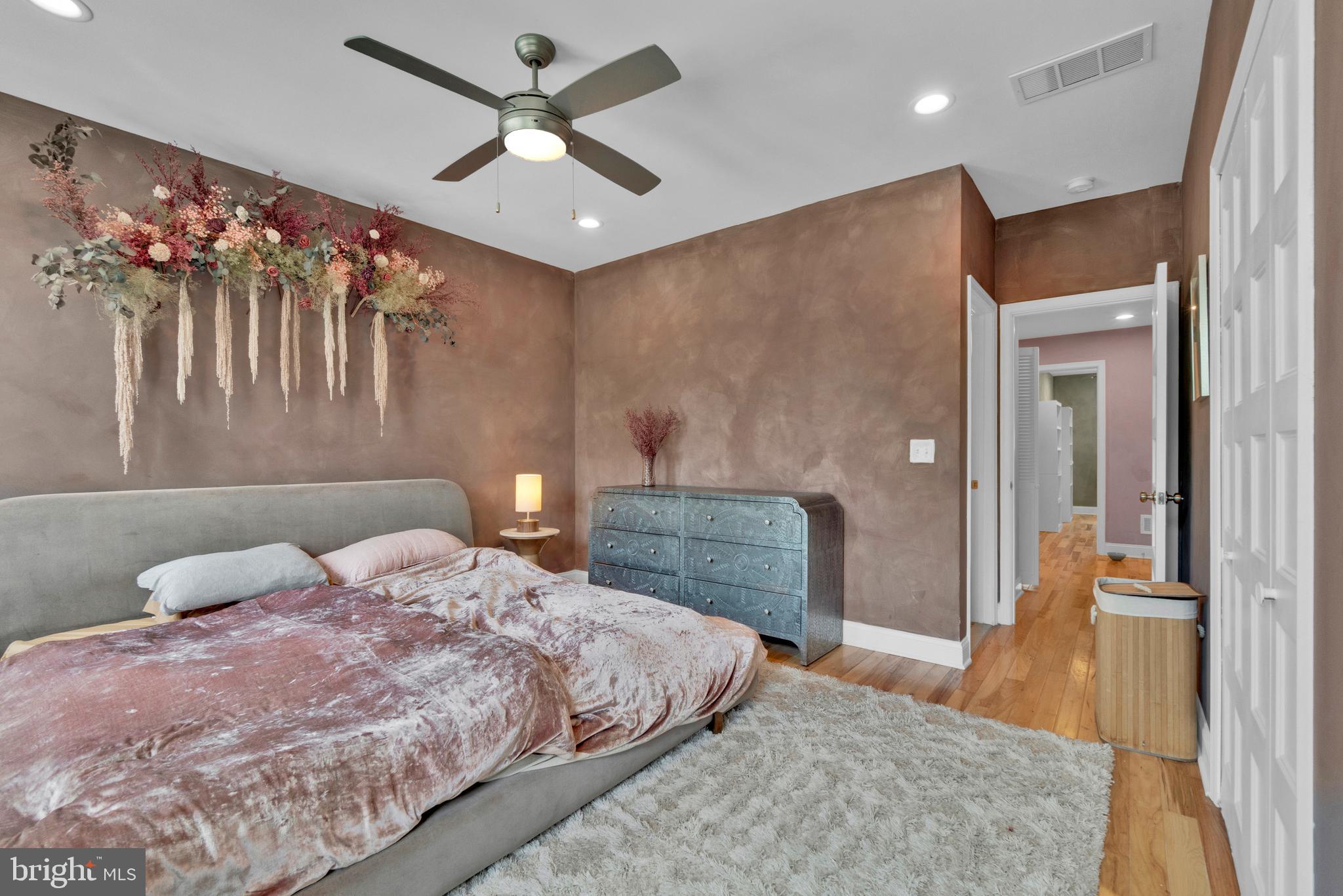 624 West 33rd Street Baltimore, MD 21211 - Photo 25 of 36 Primary Bedroom