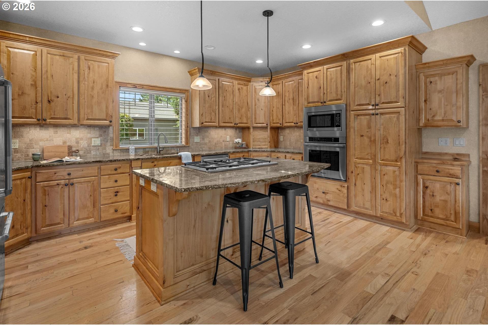 27200 South Barlow Road Canby, OR 97013 - Photo 9 of 48 Gallery Image 9