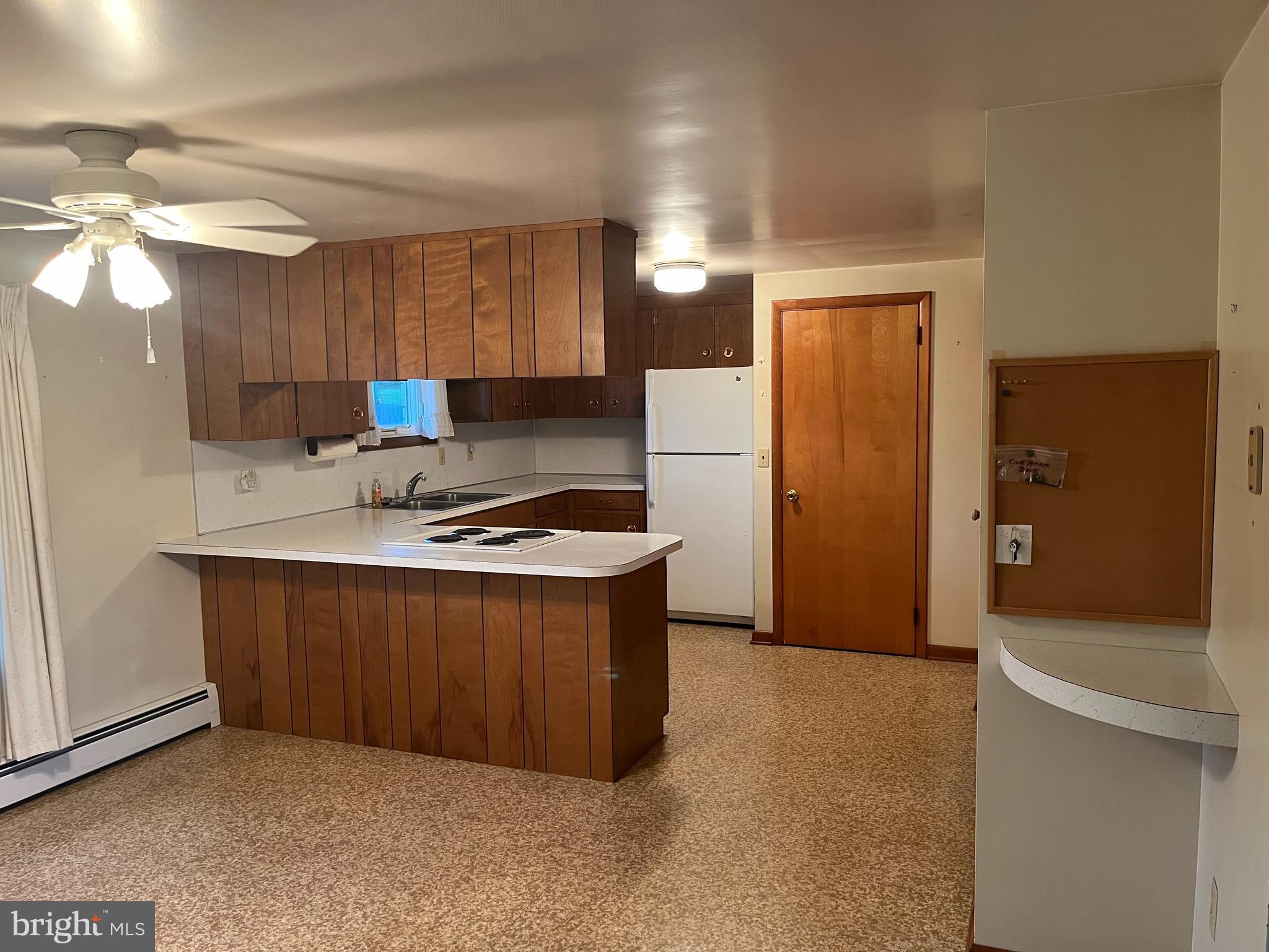 596 Eisenhower Road Palmyra, PA 17078 - Photo 6 of 11 Gallery Image 6