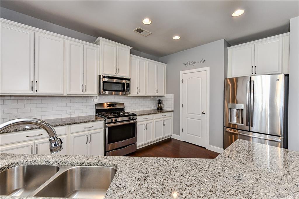 124 Kentmere Lane, Unit 75 Clover, SC 29710 - Photo 13 of 36