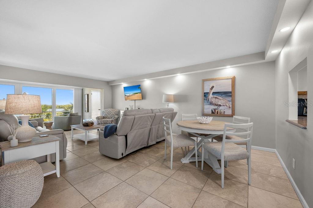 600 Sutton Place, Unit B302 Longboat Key, FL 34228 - Photo 13 of 51