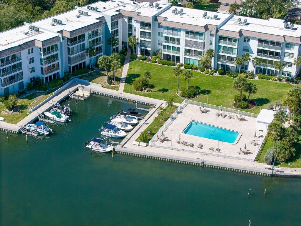 600 Sutton Place, Unit B302 Longboat Key, FL 34228 - Photo 2 of 51