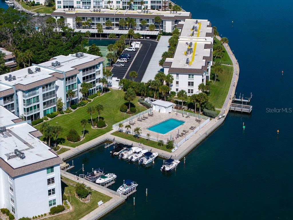 600 Sutton Place, Unit B302 Longboat Key, FL 34228 - Photo 41 of 51