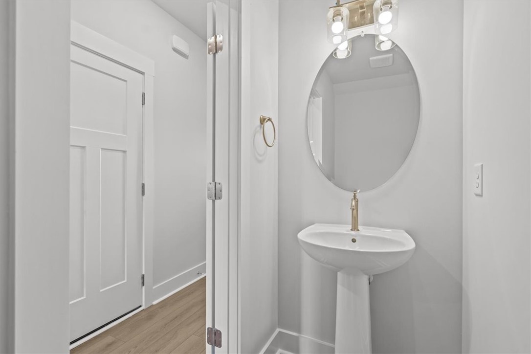 206 Cali Way Piedmont, SC 29673 - Photo 12 of 28