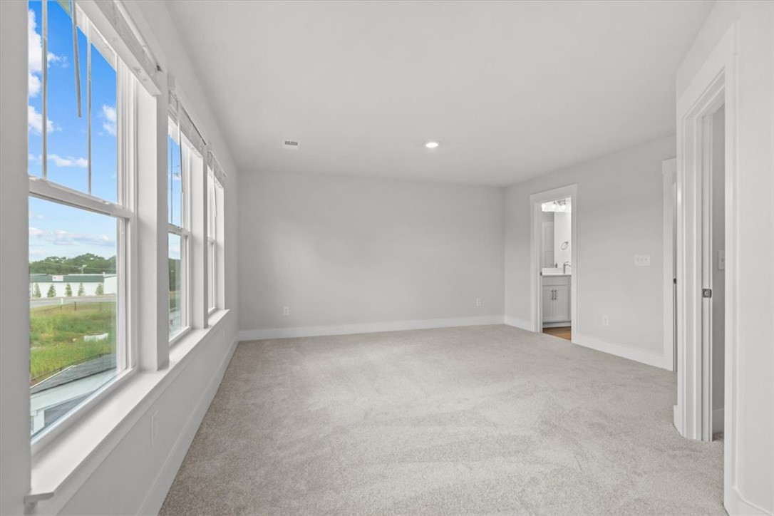 206 Cali Way Piedmont, SC 29673 - Photo 15 of 28