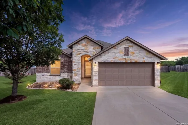 $2,200 | 6097 Heron Drive, Buda, TX 78610