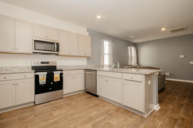 $2,000 | 143 River Hill Road, Goose Creek, SC 29445