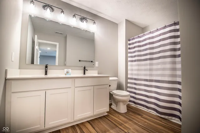 $2,300 | 6024 Medina Spirit Drive, Indianapolis, IN 46237