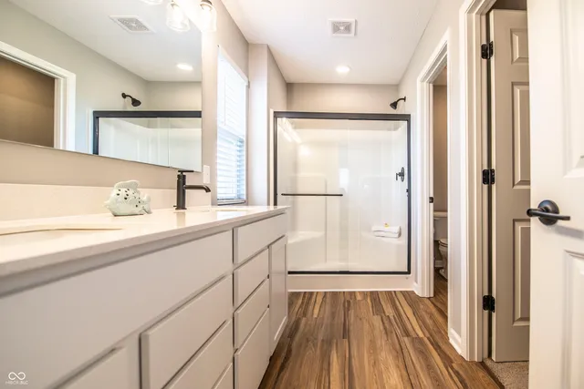 $2,300 | 6024 Medina Spirit Drive, Indianapolis, IN 46237