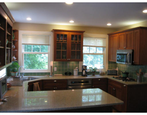 2 Fenwick Road, Unit B Winchester, MA 01890 - Photo 2 of 3 Gallery Image 2
