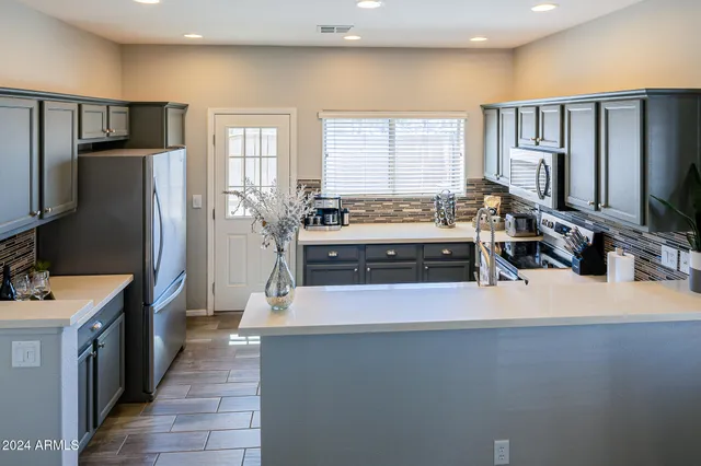 $2,200 | 2929 North 37th Street, Unit 14, Phoenix, AZ 85018