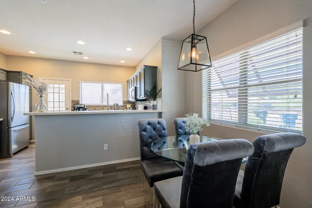 $2,200 | 2929 North 37th Street, Unit 14, Phoenix, AZ 85018