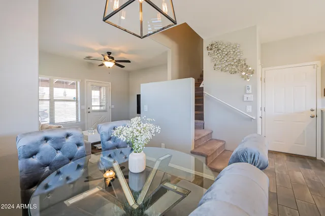 $2,200 | 2929 North 37th Street, Unit 14, Phoenix, AZ 85018