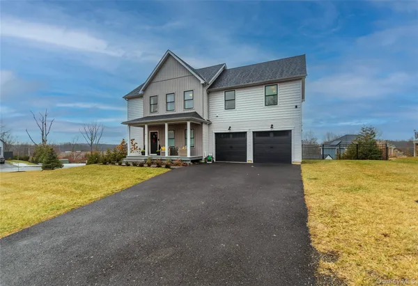 $785,000 | 21 Wildwood Drive, Rock Tavern, NY 12575