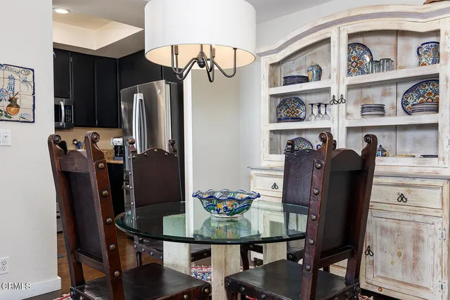 $748,000 | 221 South Oak Knoll Avenue, Unit 306, Pasadena, CA 91101