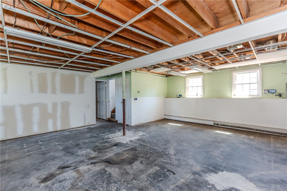 39 Francis Road Glocester, RI 02857 - Photo 33 of 50