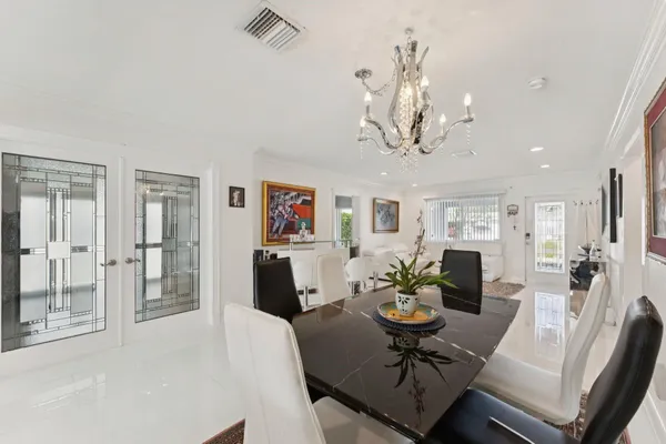 $7,800 | 911 Northwest 7th Street, Dania Beach, FL 33004