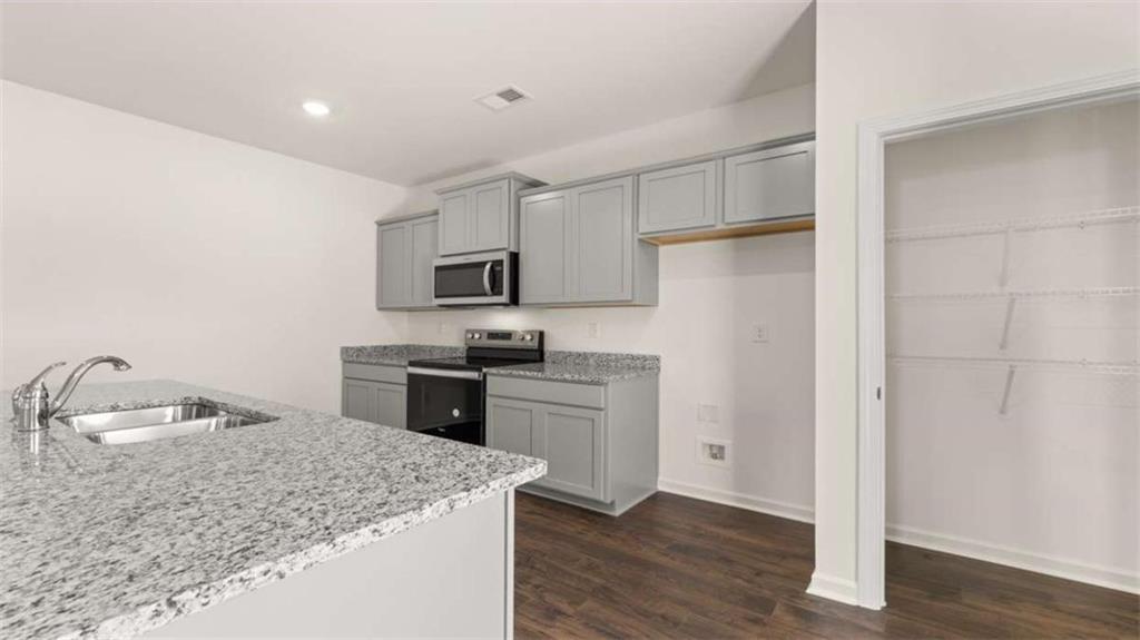 8582 Seabiscuit Road Lithonia, GA 30058 - Photo 28 of 49